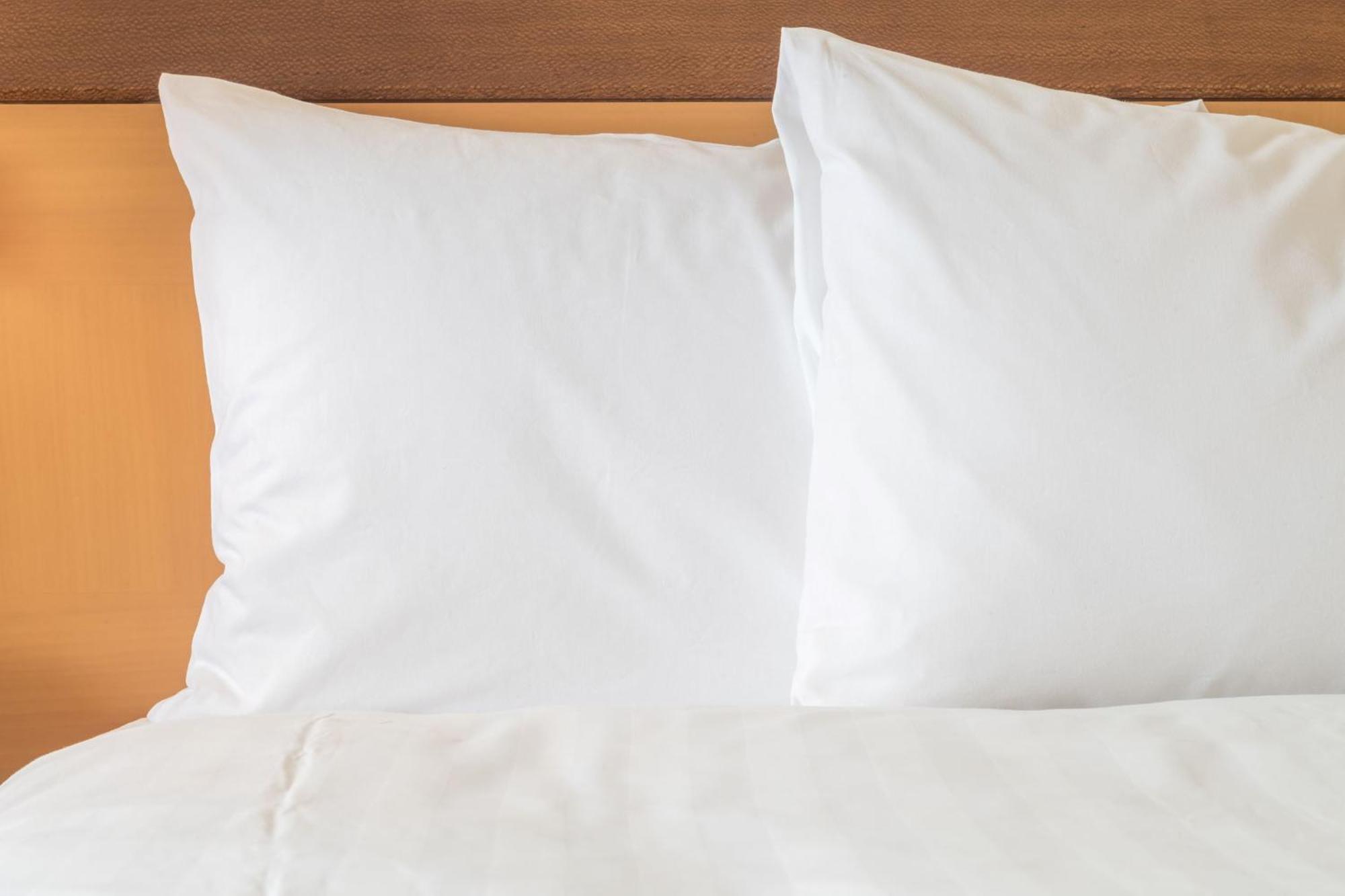 Holiday Inn Express Hotel & Suites Columbus By Ihg Экстерьер фото