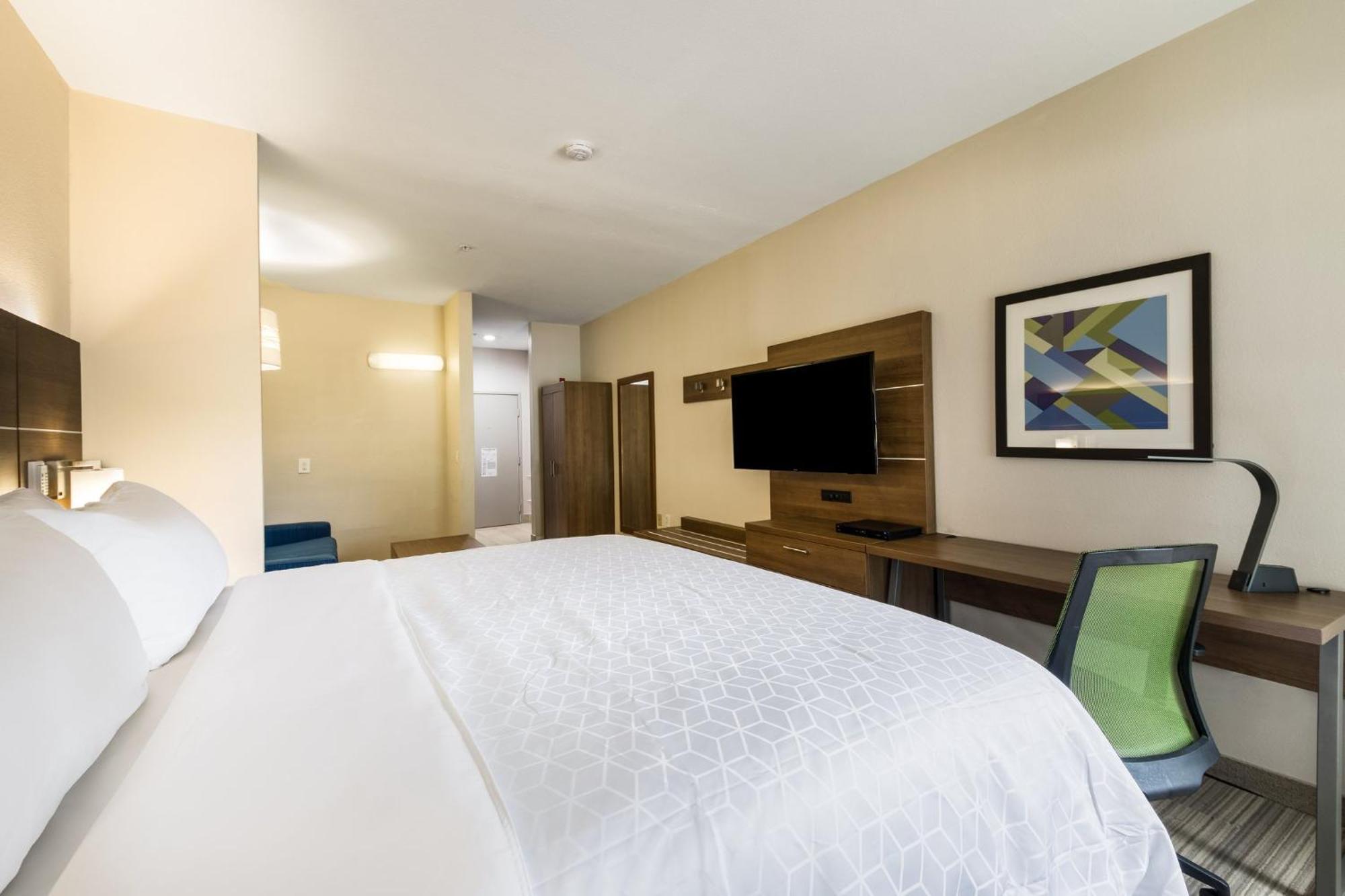 Holiday Inn Express Hotel & Suites Columbus By Ihg Экстерьер фото