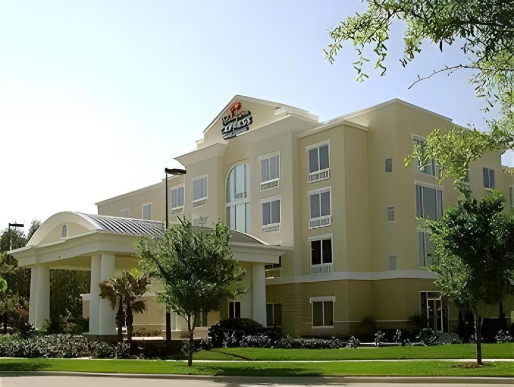 Holiday Inn Express Hotel & Suites Columbus By Ihg Экстерьер фото
